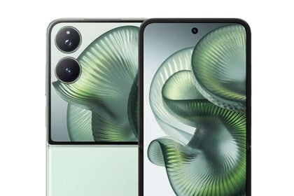 Xiaomi Mix Flip 2